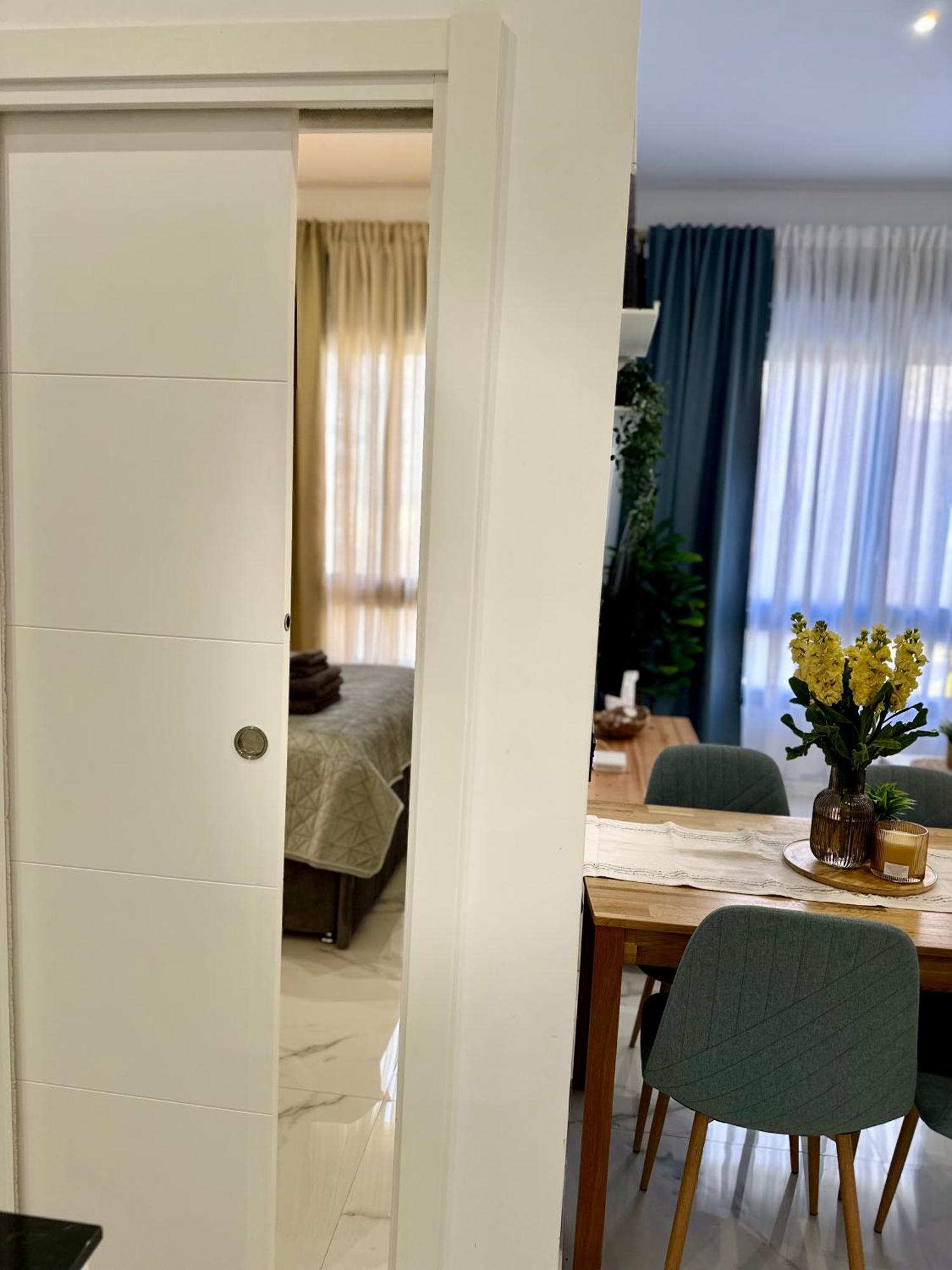 B8 Apartment